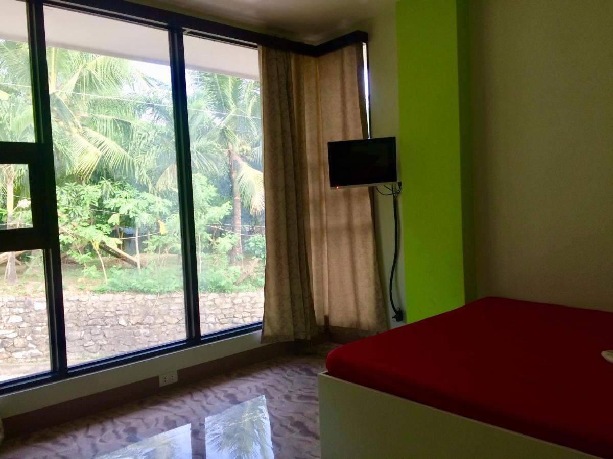 Lcf - Bb Hotel Romblon Екстер'єр фото