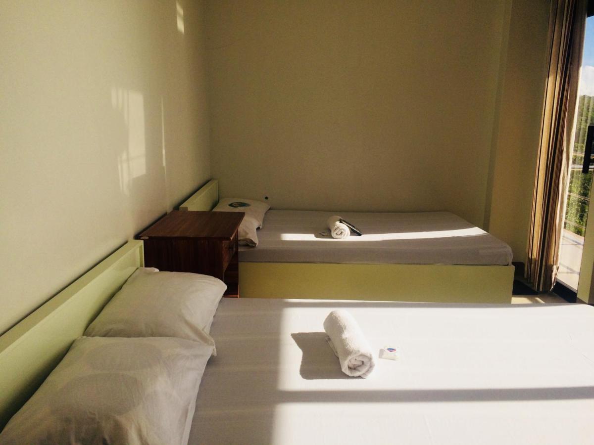 Lcf - Bb Hotel Romblon Екстер'єр фото