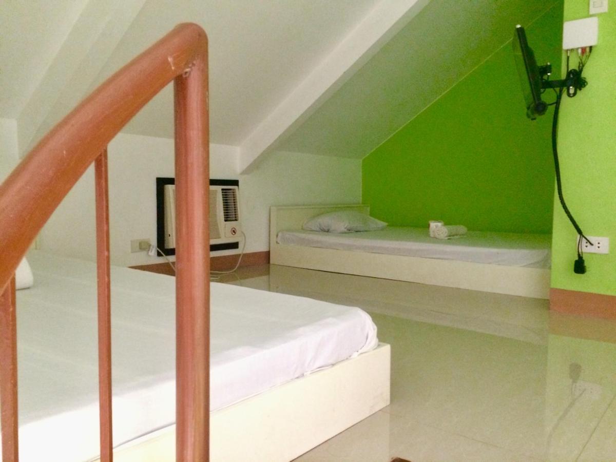 Lcf - Bb Hotel Romblon Екстер'єр фото